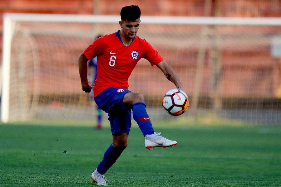 Ignacio Saavedra es uno de los Sub 23 más destacados de la UC que está en la mira de la Roja / Foto: Agencia UNO