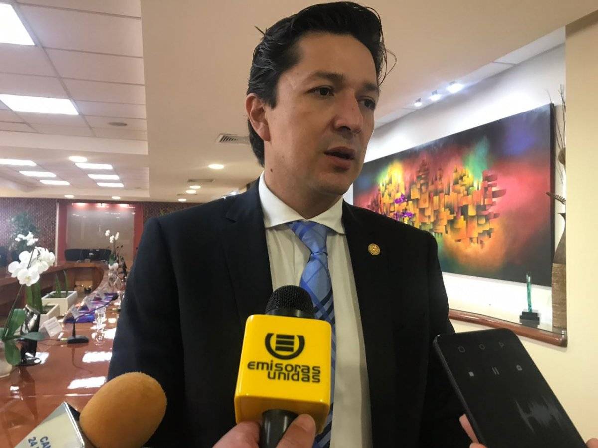 El Ministerio de Finanzas Públicas firmó un convenio con el Banco Mundial como parte de las acciones administrativas para empezar con el programa "Crecer Sano".