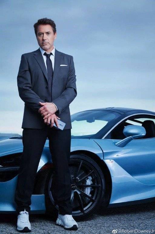 Iron Man (Robert Downey Jr.) se va de Avengers a los celulares y esto preocupa a algunos usuarios