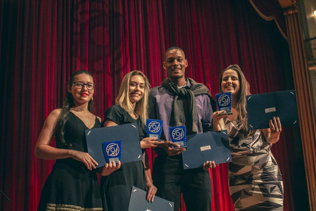 Formatura dos jovens estudantes do PROA