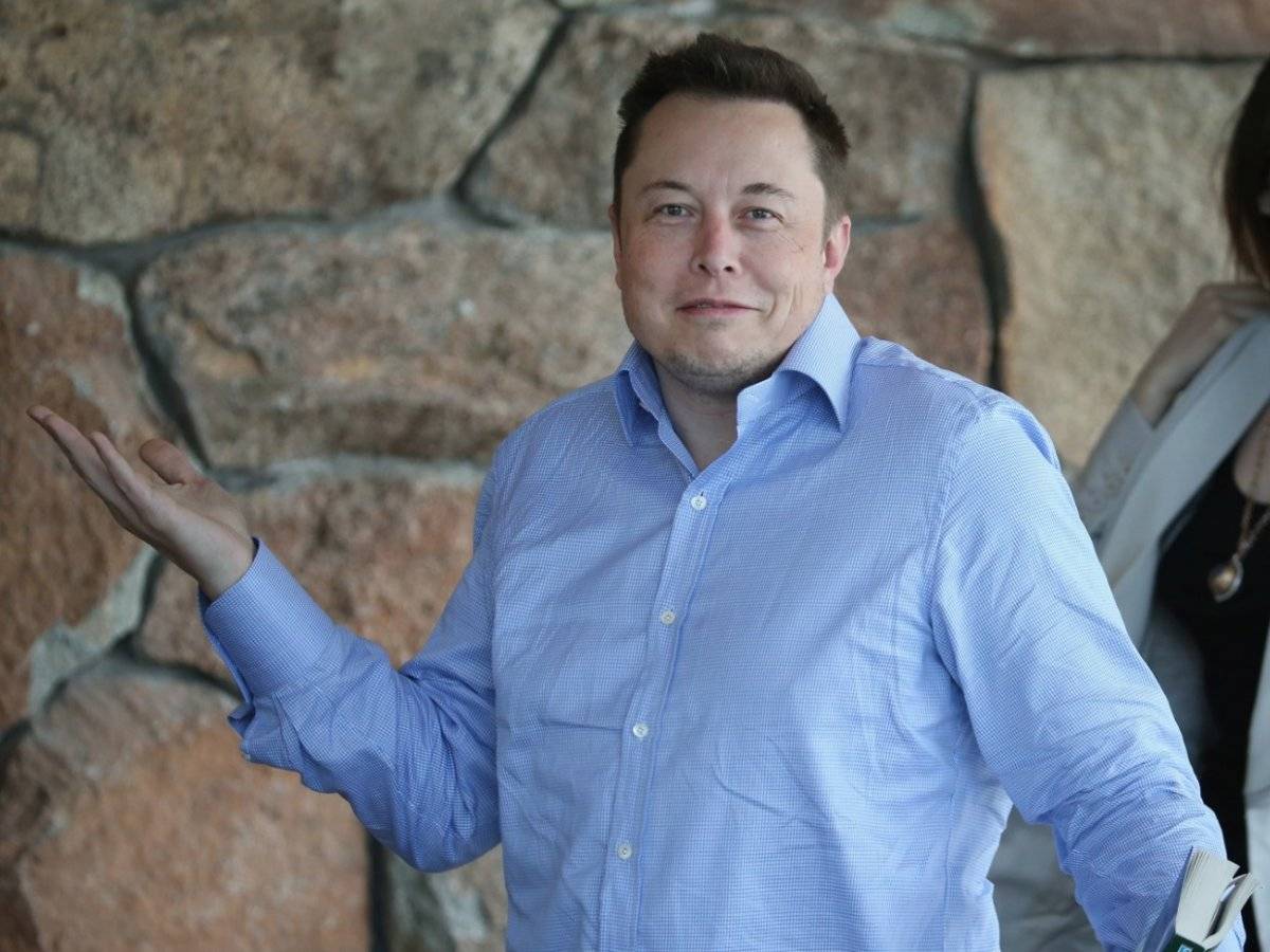 Tesla estrena nueva aplicación arcade la cual transforma los volantes de sus autos en mandos para jugar