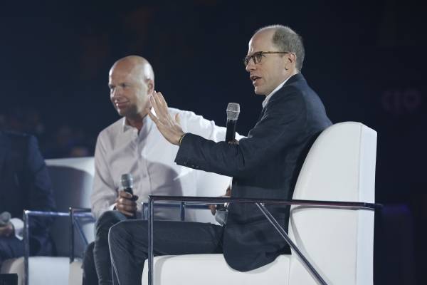 Sebastian Thrun y Nick Bostrom