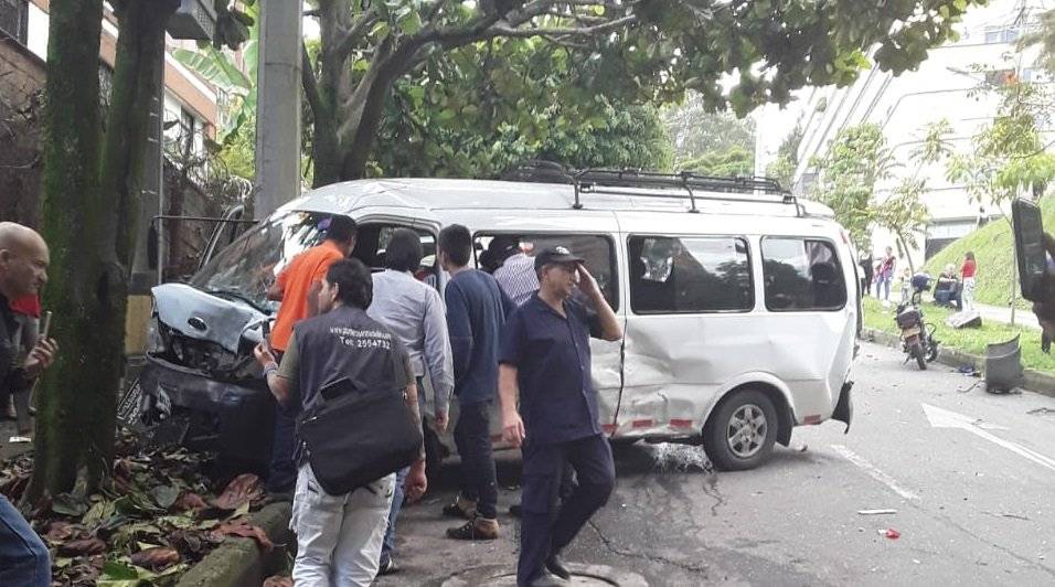 Accidente El Poblado Camión
