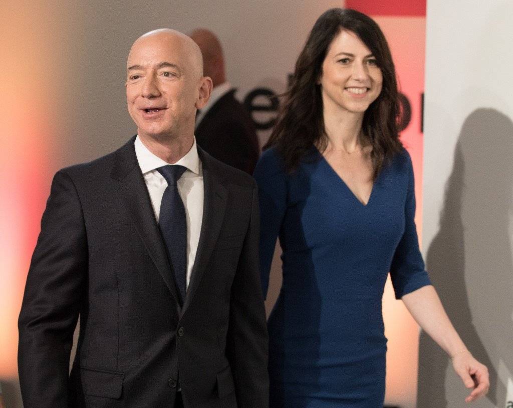 Jeff y MacKenzie Bezos