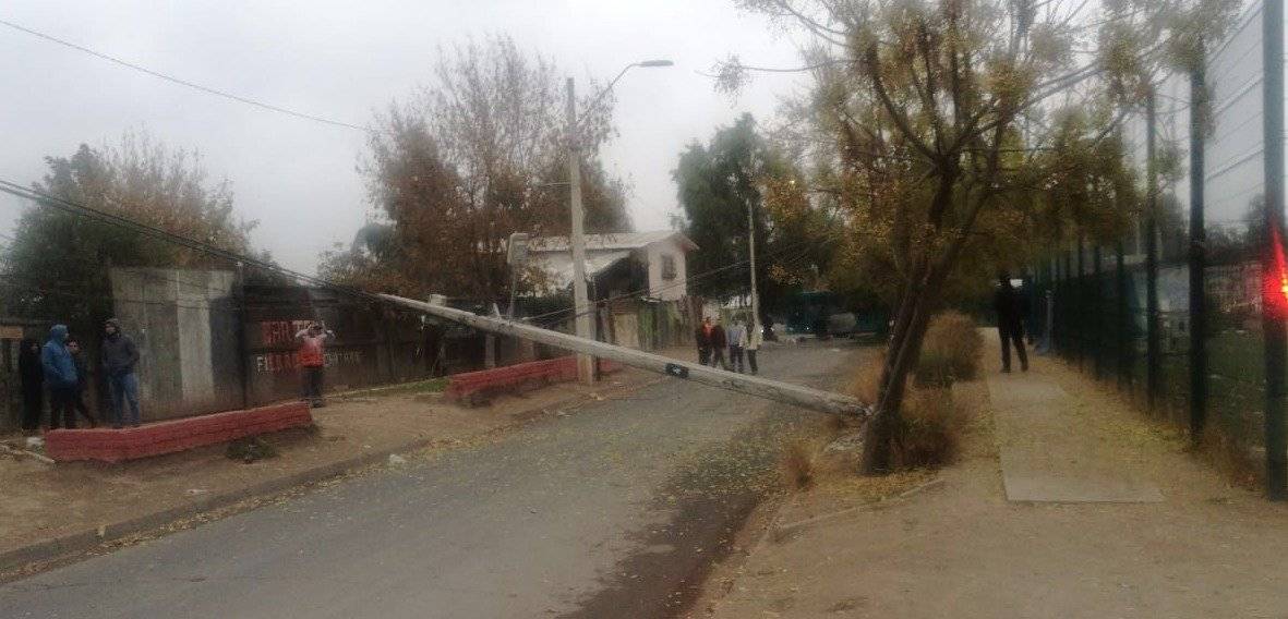 Postes caídos