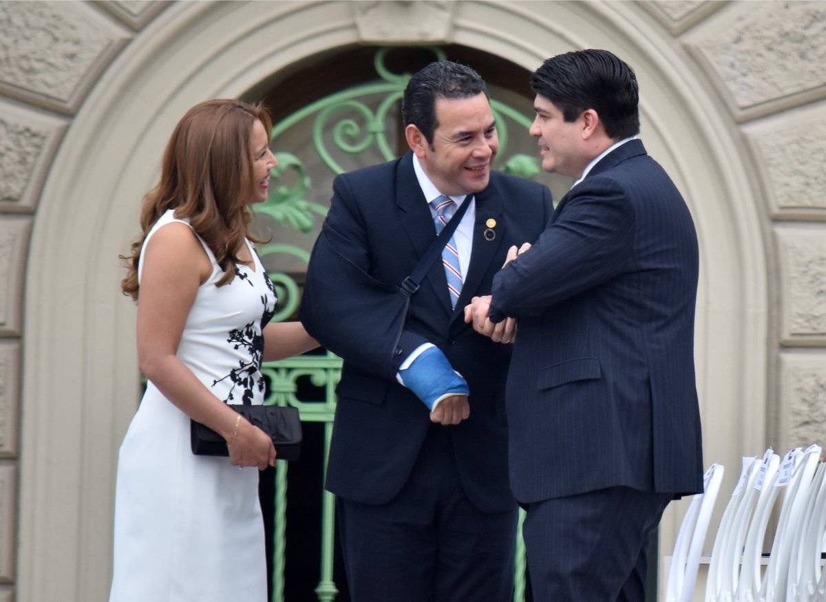 Jimmy Morales en El Salvador