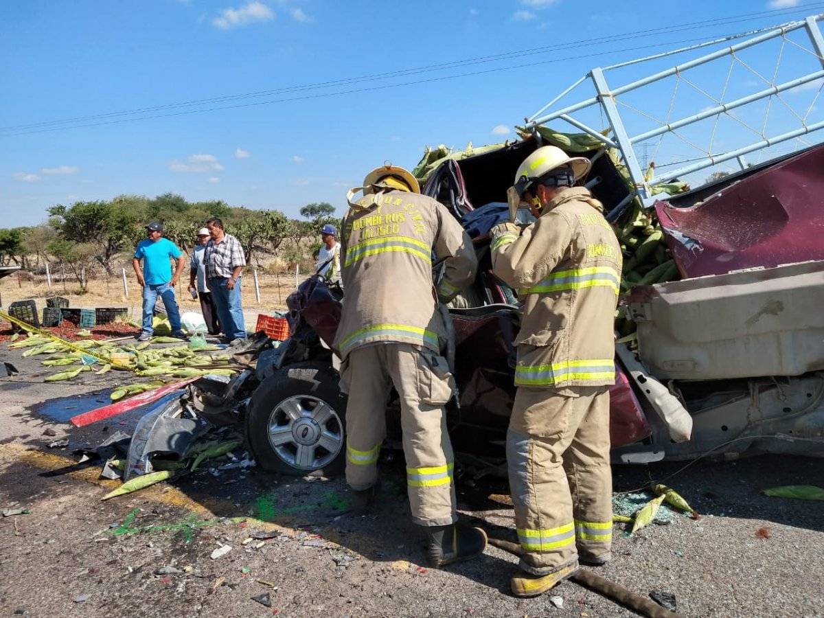 Un muerto y cuatro heridos en choque carretero en Los Altos de Jalisco