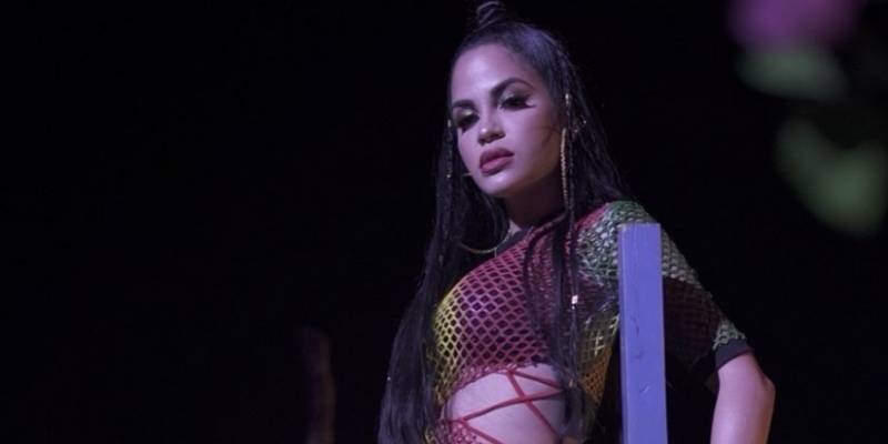 Salida Sin Recién Se InfartoNatti Ducha La De Y Natasha Mostró EIDHYWe29