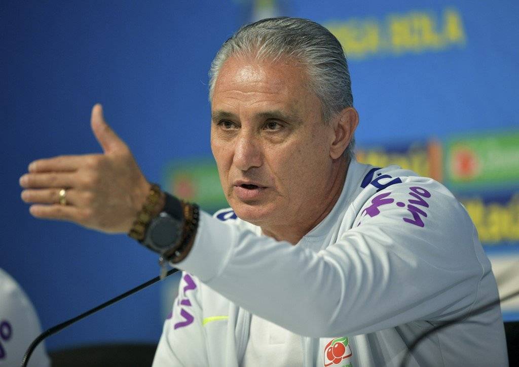 Tite en conferencia de prensa