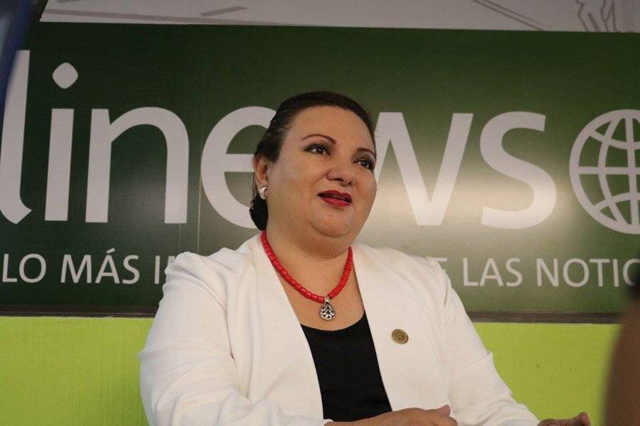 María de los Ángeles Soberanis de Rueda, presidenta del Benemérito Comité Pro Ciegos y Sordos de Guatemala