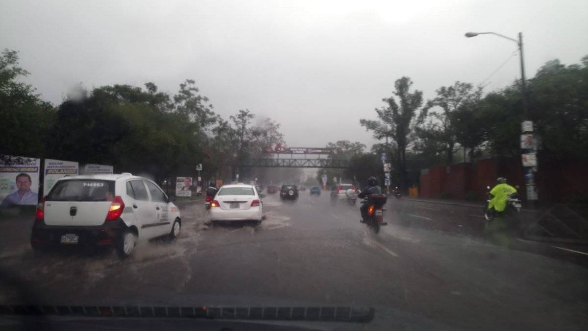 Lluvias podrían convertirse en Depresión tropical