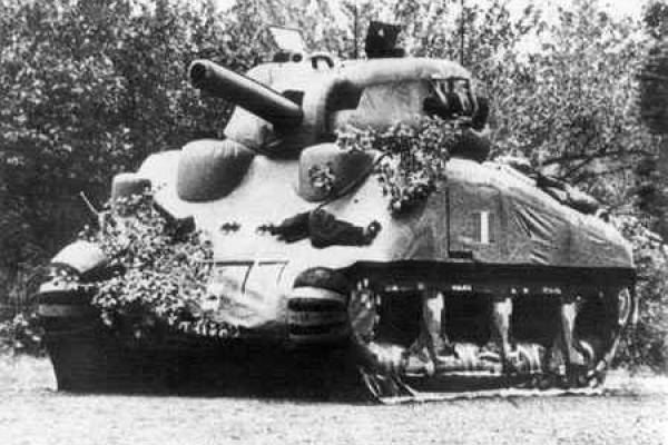 Tanque Sherman inflable