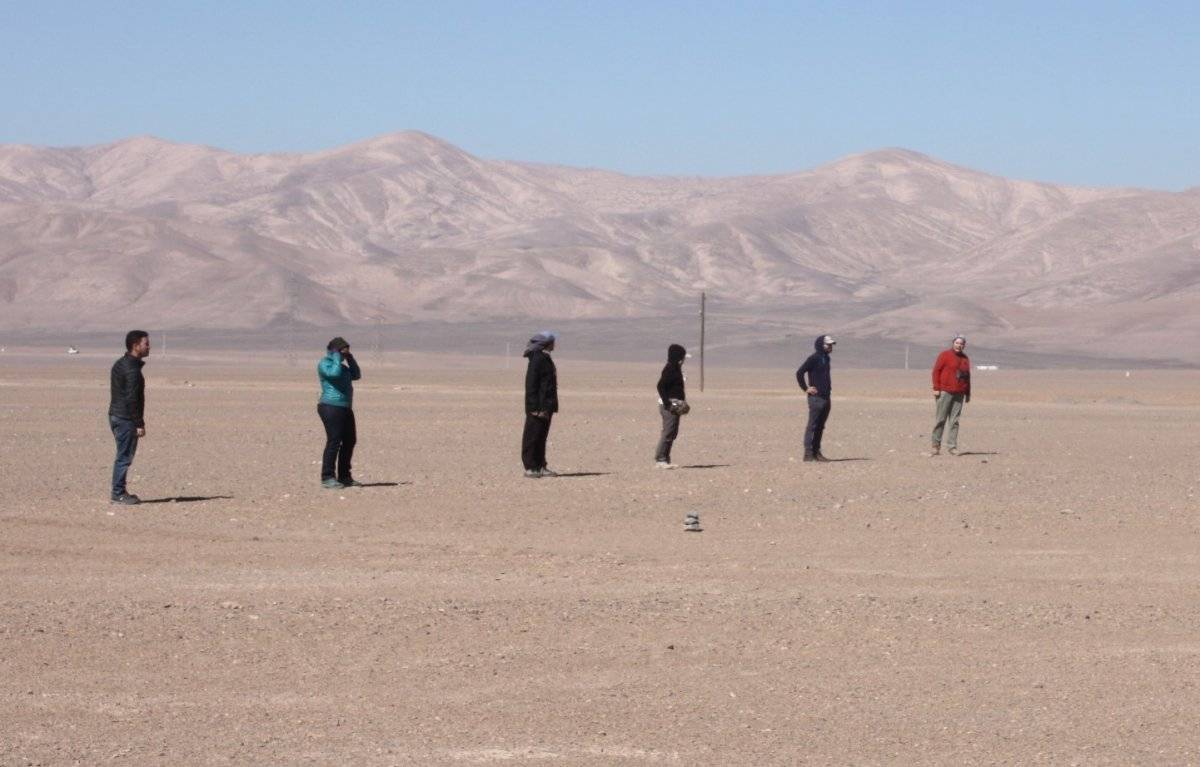 Realizan importante hallazgo de meteoritos en Chile los cuales pueden revelar misterios sobre el origen de la Tierra