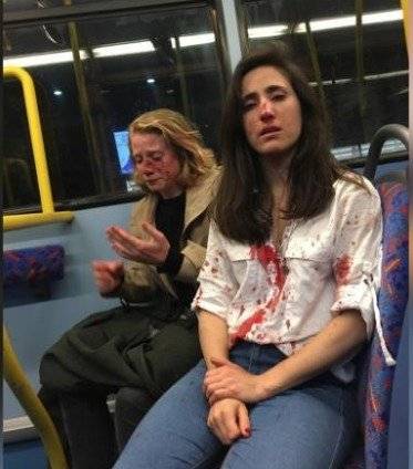 Pareja de lesbianas fue víctima de ataque homofóbico en autobús de Londres