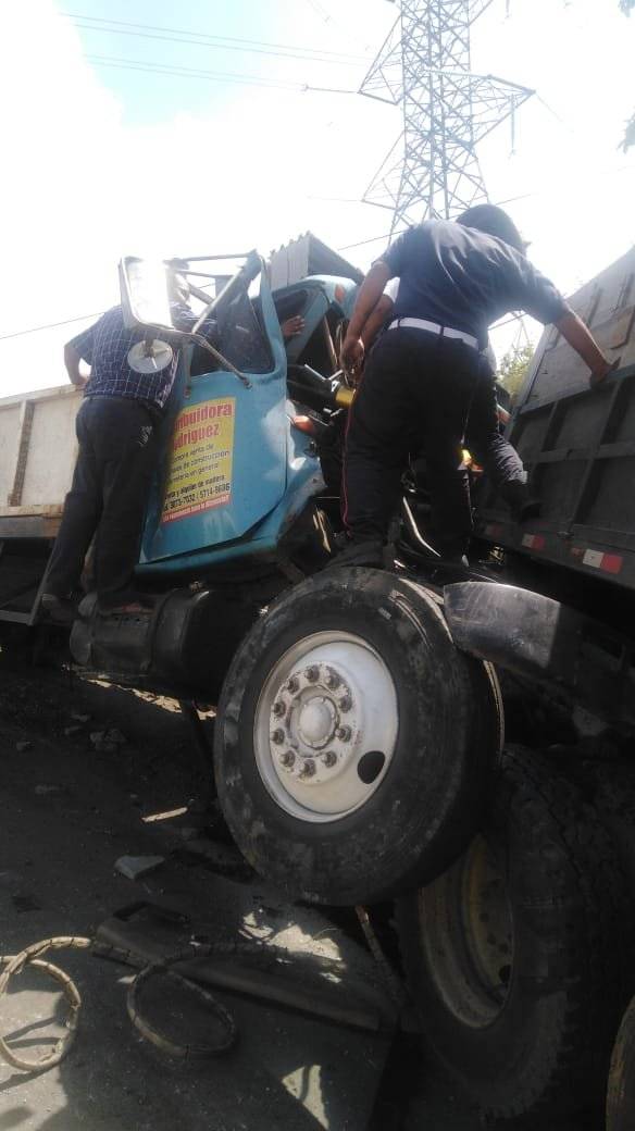 choque múltiple en ruta entre Milpas Altas y Bárcenas