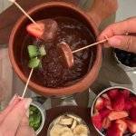fonduechocolate0-b864119b1609f3076abd76e972ea3ebb.jpg
