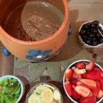 fonduechocolate0-d9ea742265d5407b479e1e84a9db6bb2.jpg