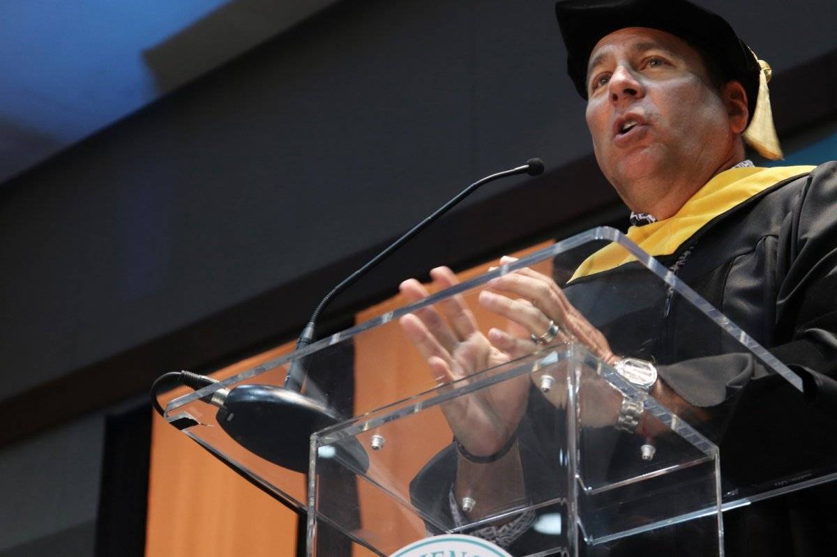 Raymond Arrieta - Honoris Causa