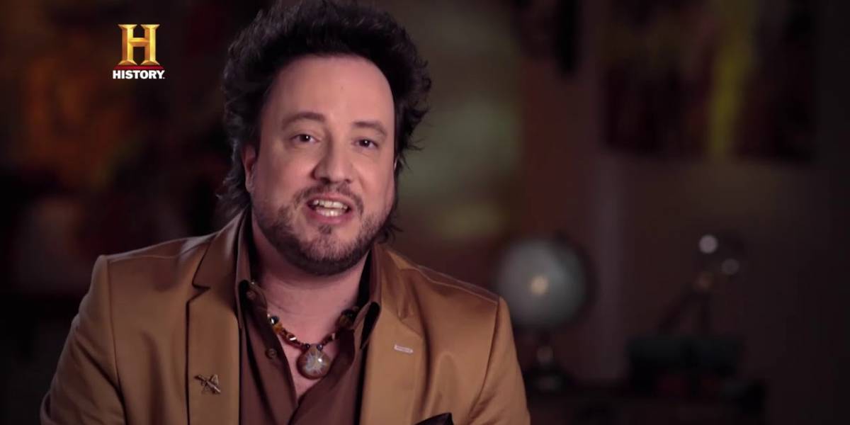 José Maza contra History Channel: "Tienen un chiflado que se peina con champú al viagra hablando de alienígenas ancestrales"