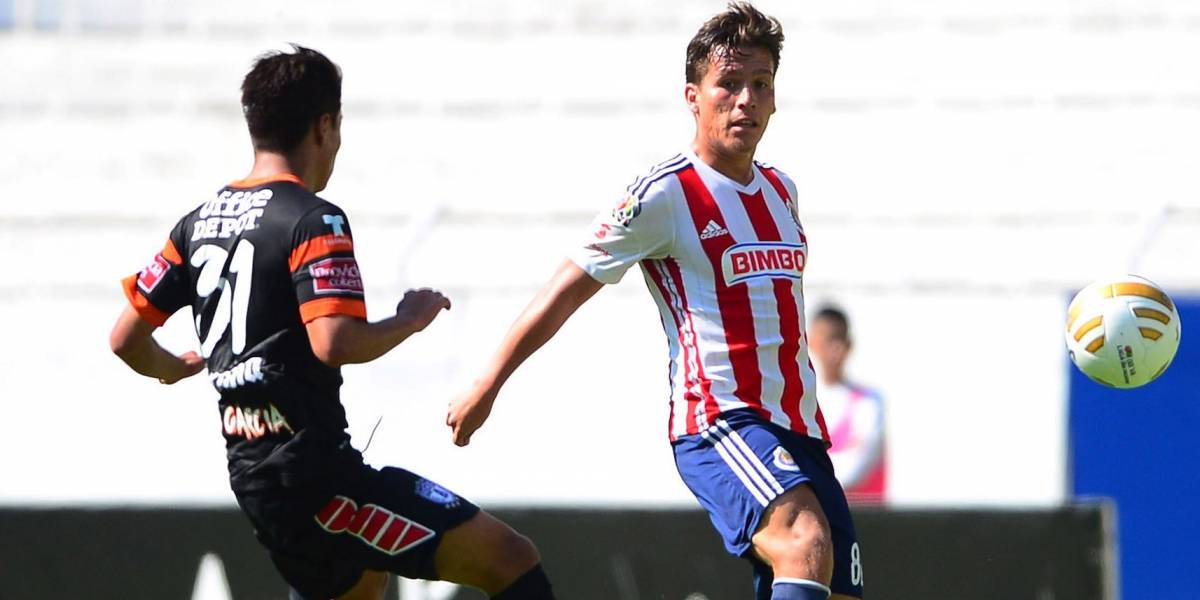América se refuerza con jugador surgido de las Chivas