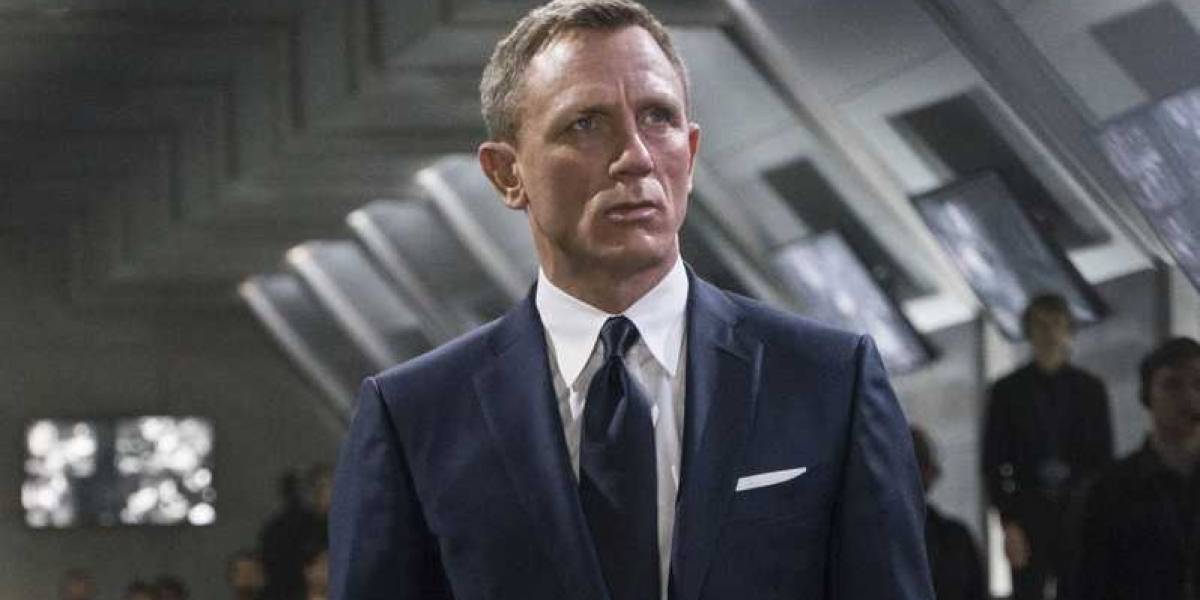 Descubren cámara oculta en el baño de mujeres del estudio donde se filma "Bond 25"