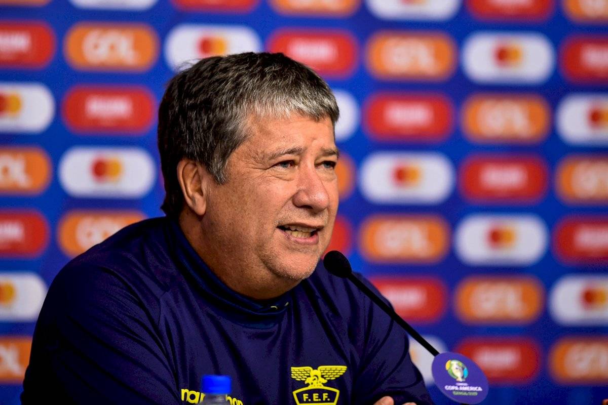 Bolillo Gómez
