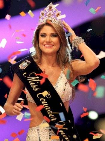 Constanza Baez