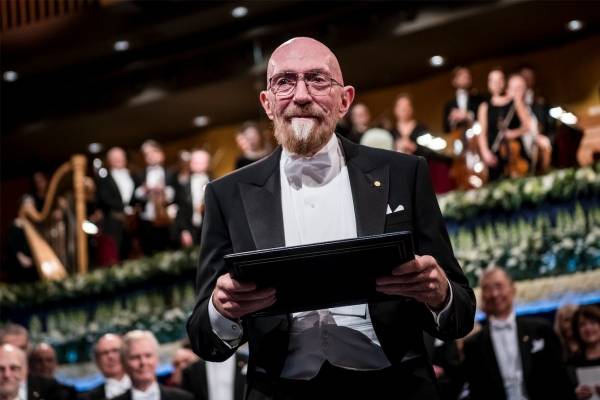 Kip Thorne