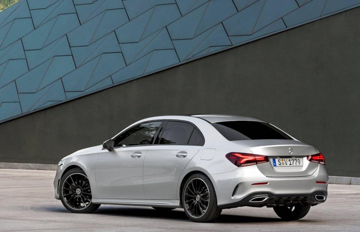 Mercedes-Benz Clase A Sedán