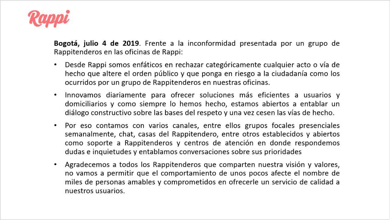 Domiciliarios de Rappi protestaron frente a las oficinas de Bogotá denunciando explotación laboral de la empresa Domiciliarios de Rappi protestaron frente a las oficinas de Bogotá denunciando explotación laboral de la empresa