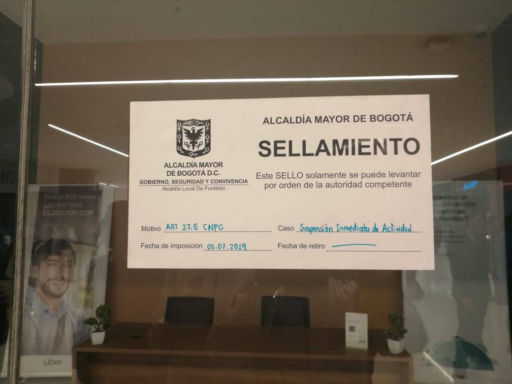 Autoridades sellaron las oficinas de Uber en Bogotá Autoridades sellaron las oficinas de Uber en Bogotá