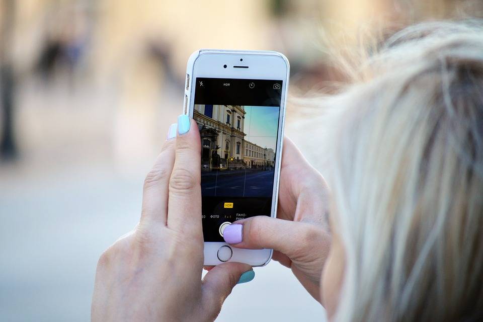 Instagram ¿Quieres mejorar el desempeño de tu marca en Instagram? Sigue estos 10 consejos para publicar historias