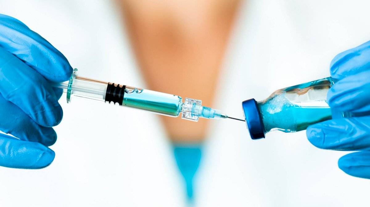 ¡Insólito! Denuncian que enfermera puso vacunas a varios niños utilizando la misma aguja