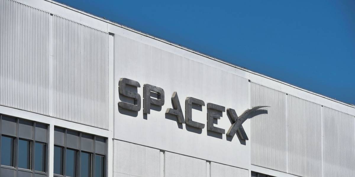 Antigua pasante demanda a SpaceX por retaliación tras reportar acoso sexual