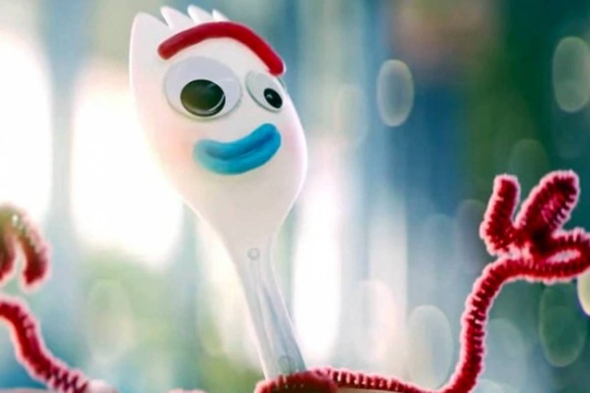 forky de toy story 4 falabella