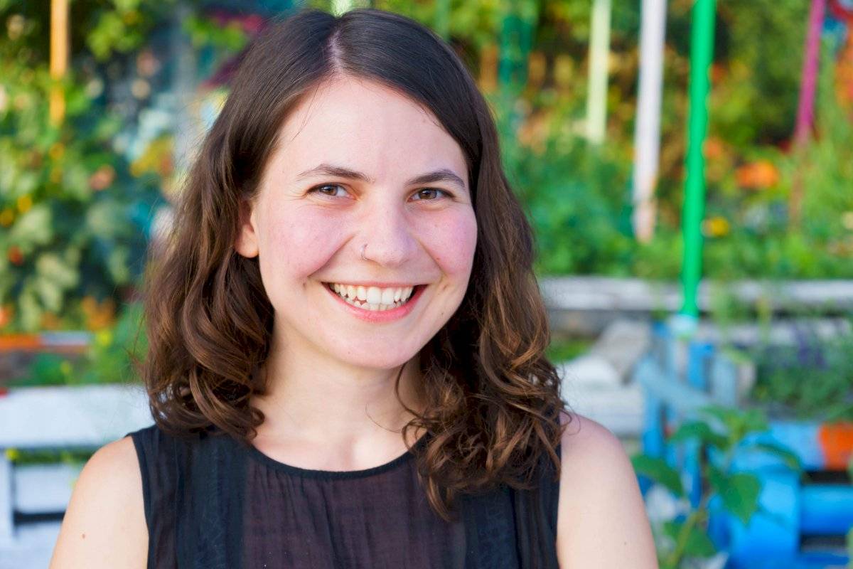 Mira Kapfinger, vocera en Stay Grounded
