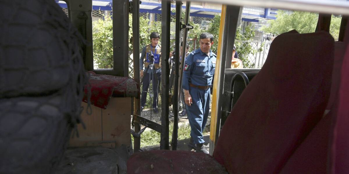 Niño kamikaze deja al menos 10 muertos en boda en Afganistán - Quadratín Niño kamikaze deja al menos 10 muertos en boda en Afganistán - Quadratín