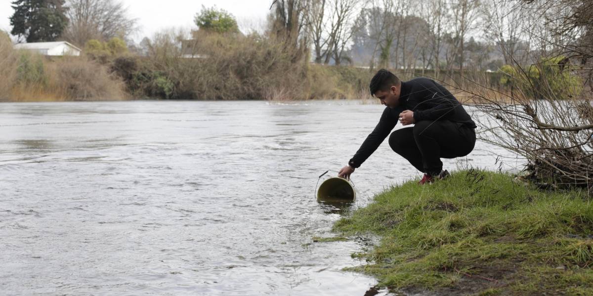 Descontrol en Osorno: gente se abastece de agua robada del Hospital San José y del contaminado rÃo Rahue