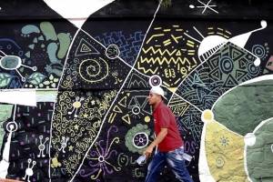 Sun Yu-li mural en Medellín
