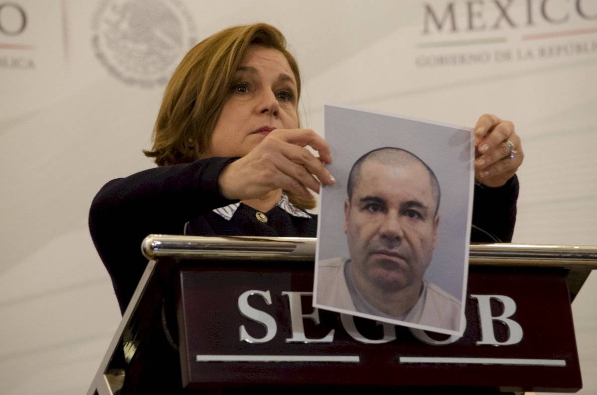 Arely Gómez, entonces, procuradora general de la República, en conferencia de prensa en donde se detallaron los hechos en torno al escape de Joaquín "El Chapo" Guzmán
