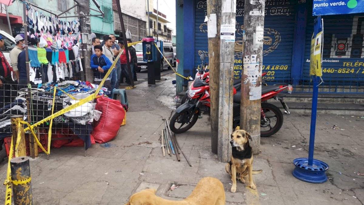 Dos heridos tras ataque armado en calzada Roosevelt