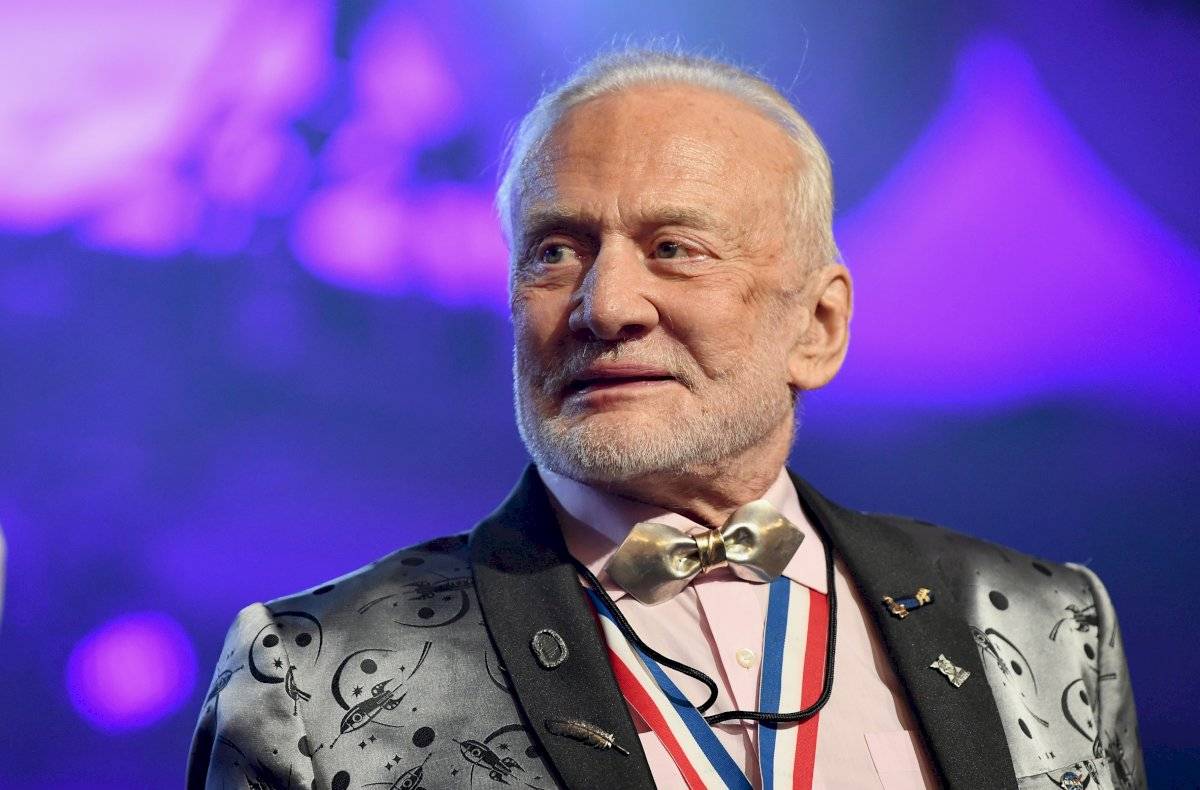 Edwin "Buzz" Aldrin - astronauta