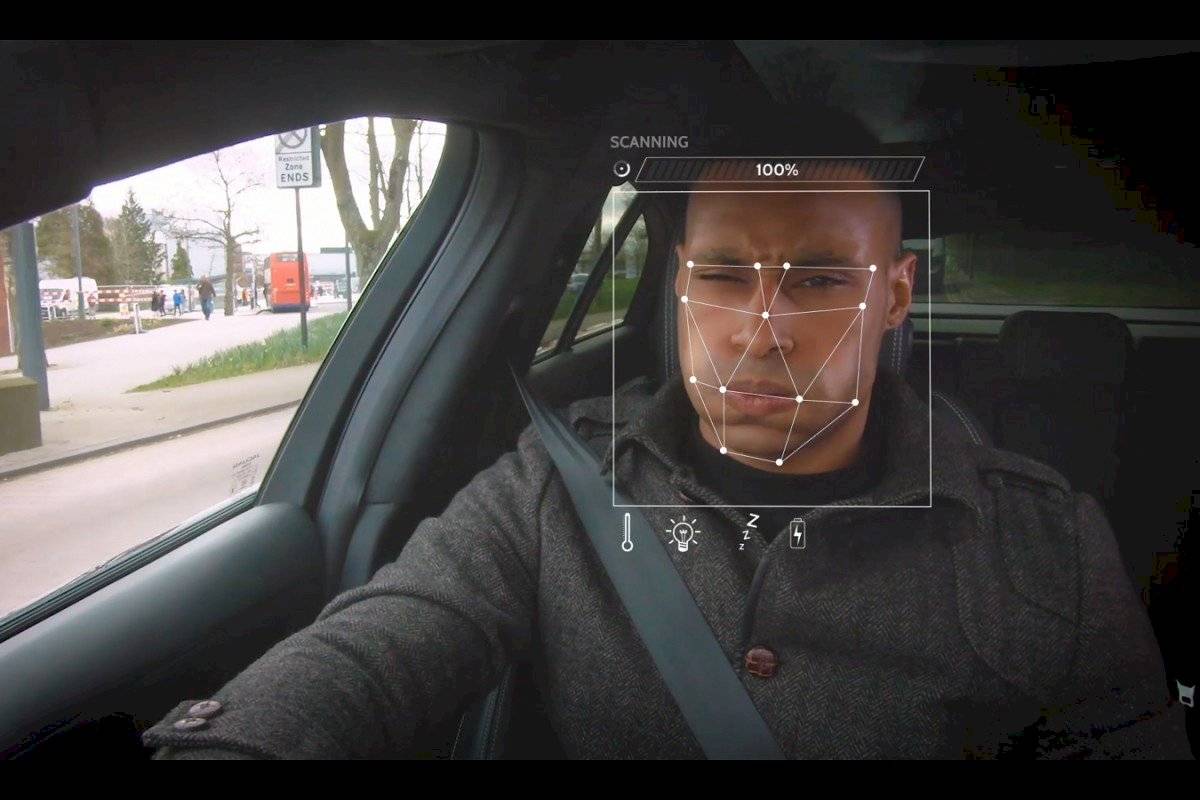 Jaguar Land Rover conductor