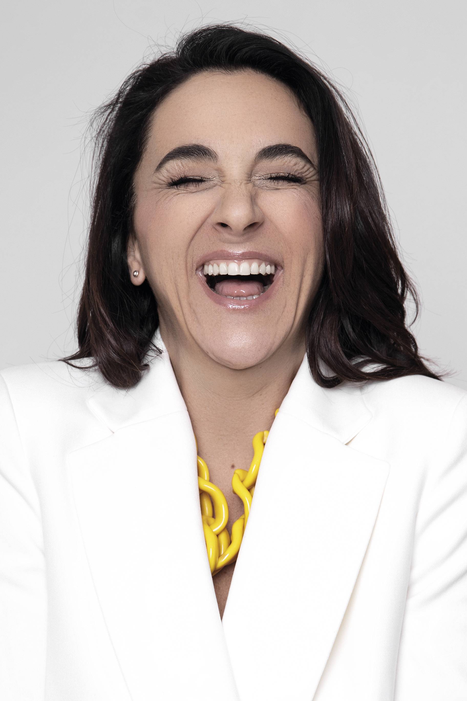 RENATA BRAVO