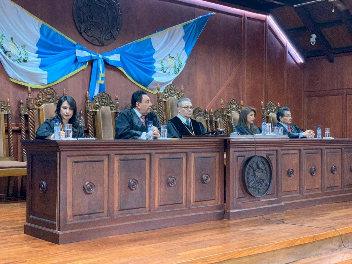 vista pública en CC sobre amparo para que CICIG siga en el país