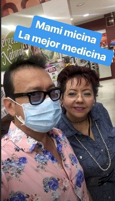 David Reinoso junto a su madre