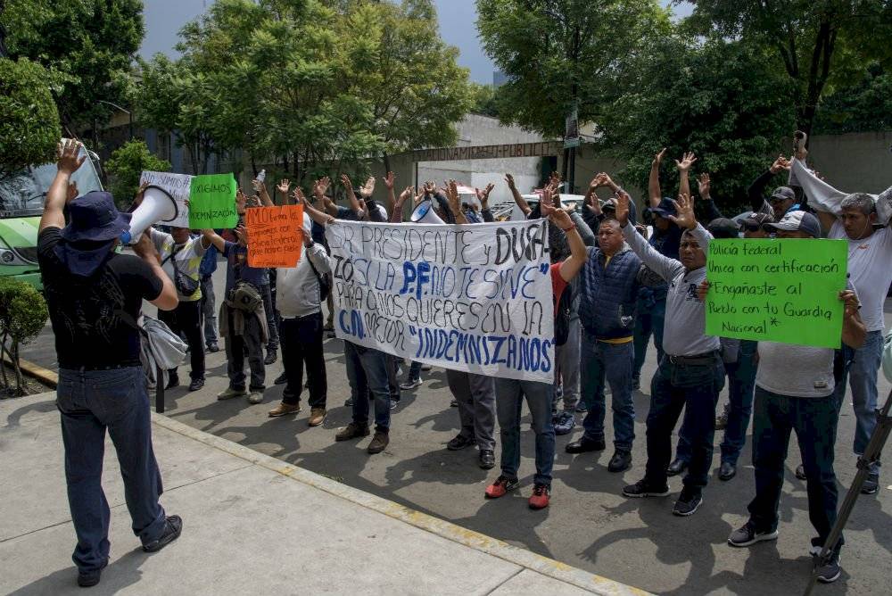 Policías Segob