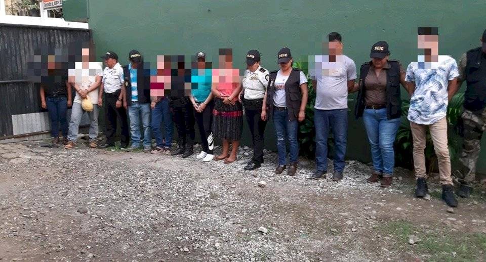 operativo contra máquinas tragamonedas en Quetzaltenango