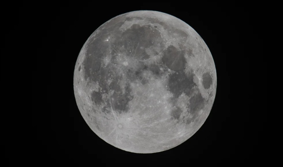 La NASA presenta supercomputadora para próximas misiones a la Luna La NASA presenta supercomputadora para próximas misiones a la Luna