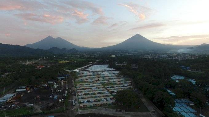 casas para afectados por erupción del volcán de Fuego